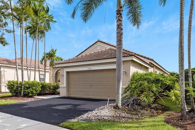 Foto del edificio - 1736 Aspen Ln