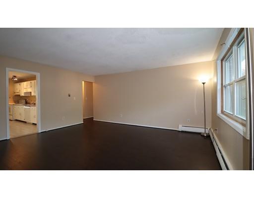 Building Photo - 111 Litchfield Pines Dr