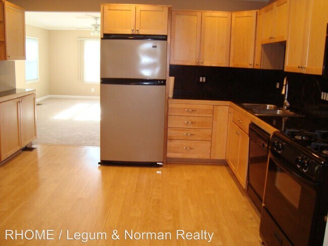 Building Photo - 1 br, 2 bath House - 4502 Hendricks Dr