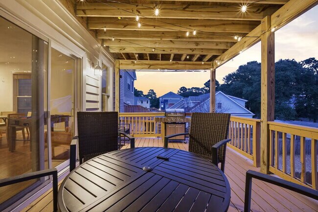 Foto del edificio - Coastal Calm in Ocean View (4 Bed, 3.5 Bath Condo)