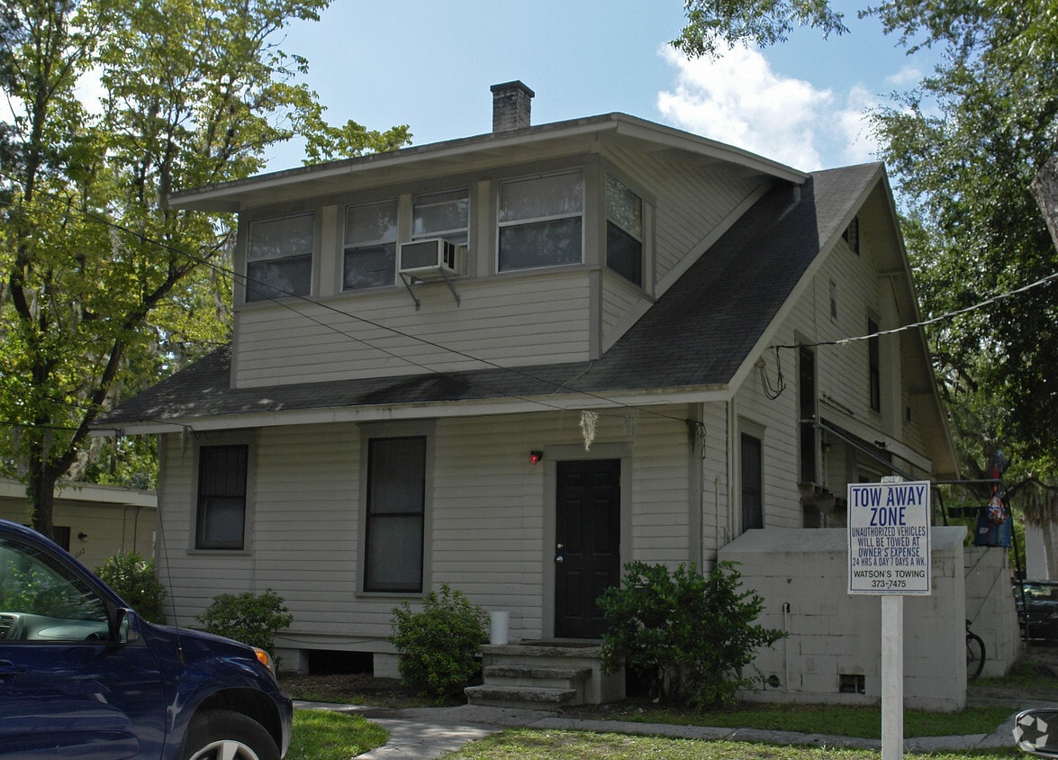 Building Photo - 1118 SW 2nd Ave
