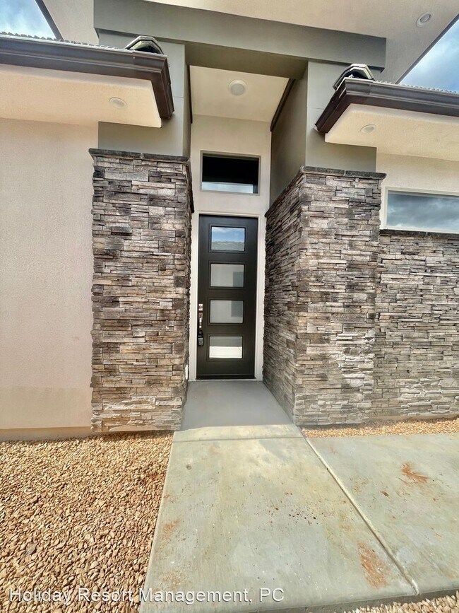 Building Photo - 3 br, 2 bath House - 191 Camino Borde