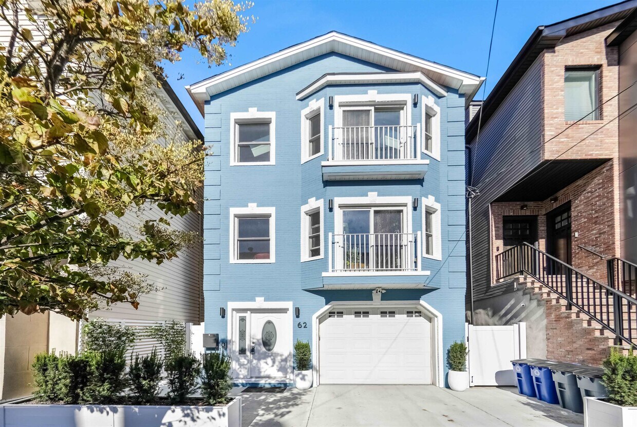 Foto principal - 62 Hutton St