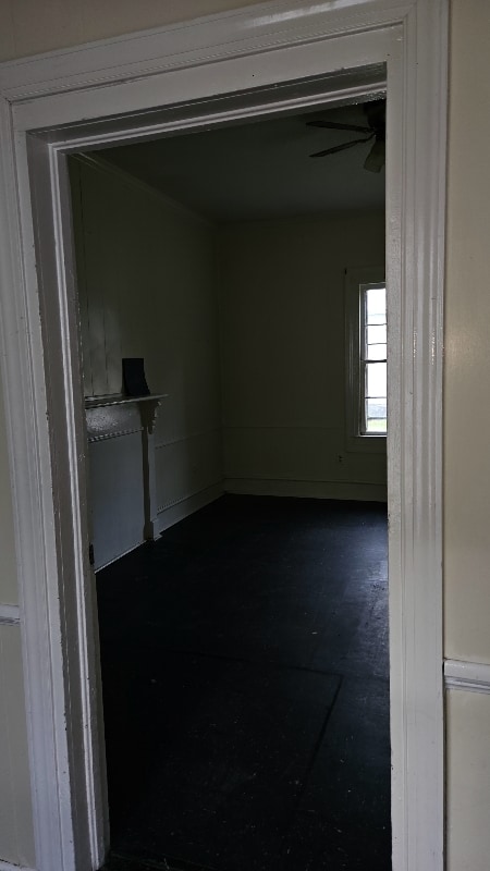 Building Photo - 806 E Caswell St
