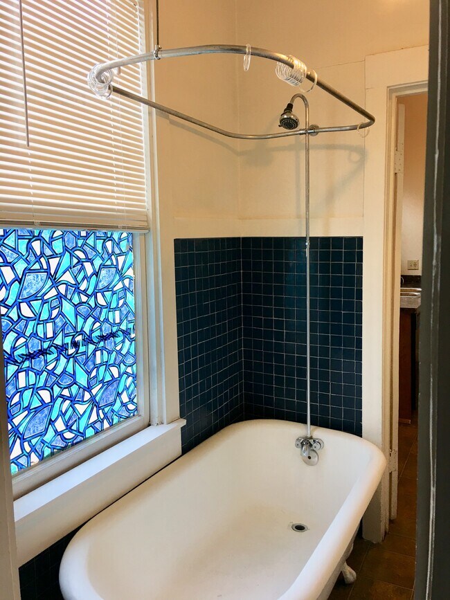BATHROOM - 1823 T St
