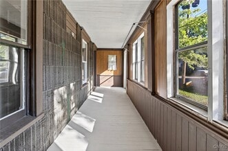 Building Photo - 127 Wall St Building Photo - 127 Wall St