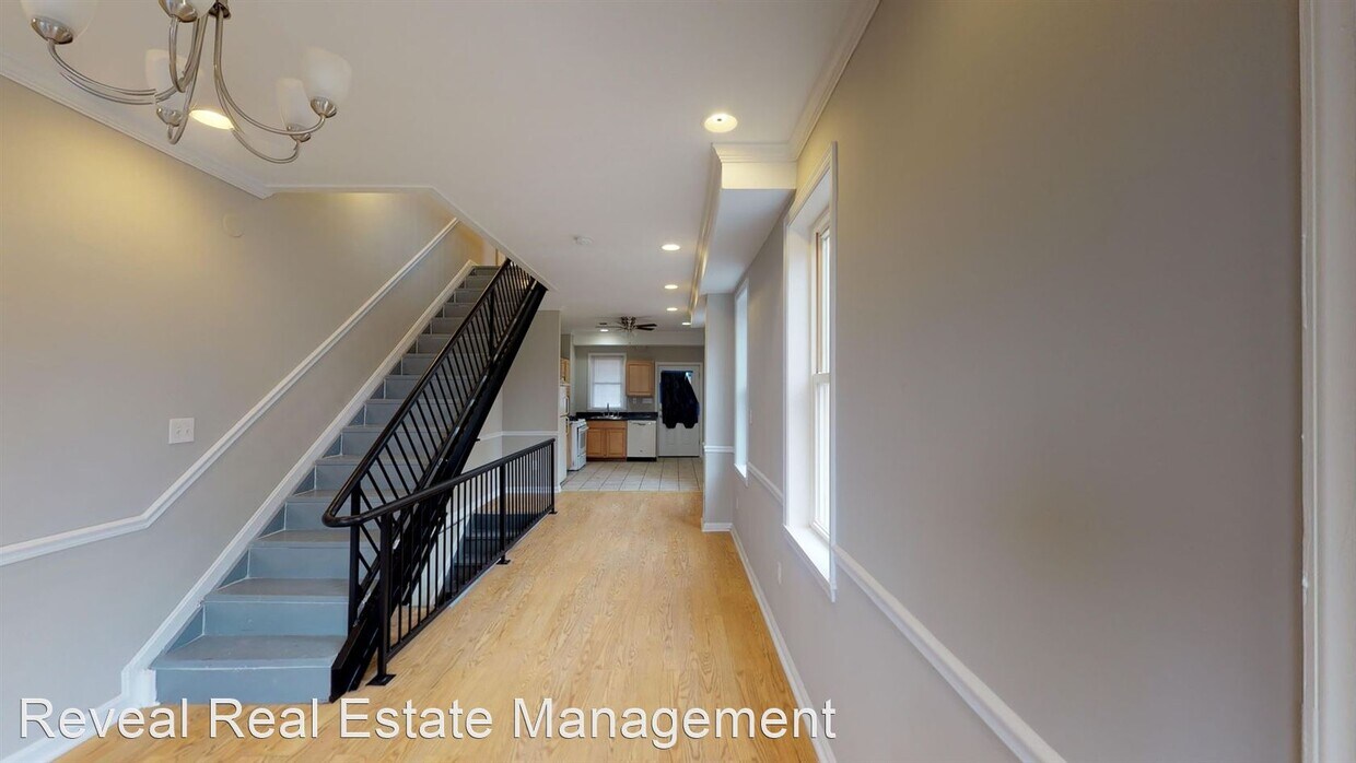 Foto principal - 2 br, 2.5 bath House - 2501 Jefferson St