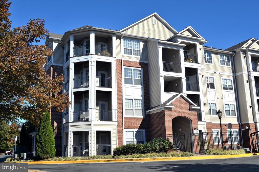 Foto principal - 12937 Centre Park Cir