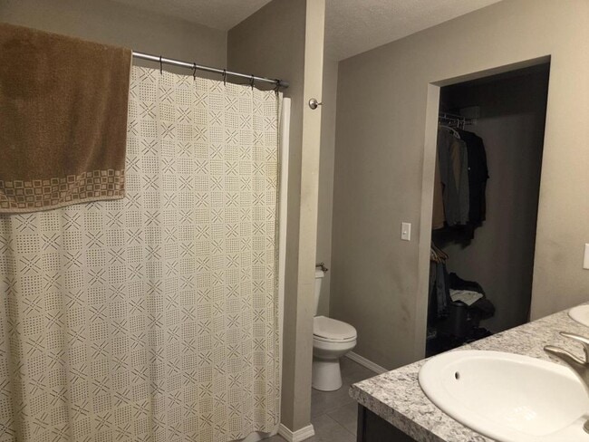 Building Photo - 5859 Geranium Ln