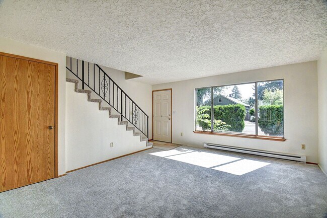 Foto del edificio - 2415 E 30th St