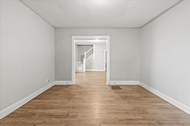 Photo - 1119-1119 N Dearborn St Apartment