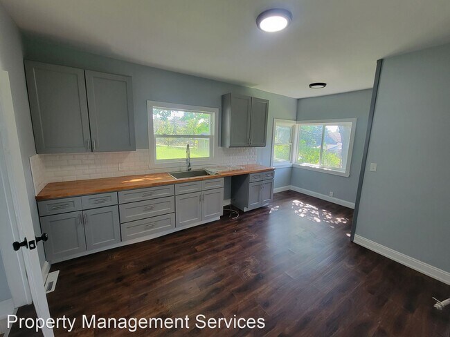 Foto del edificio - 4 br, 1.5 bath House - 510 Lincoln St
