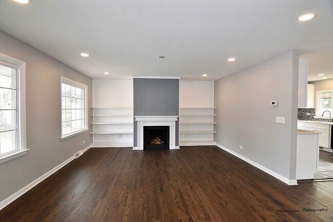 Building Photo - 603 Maple Ave