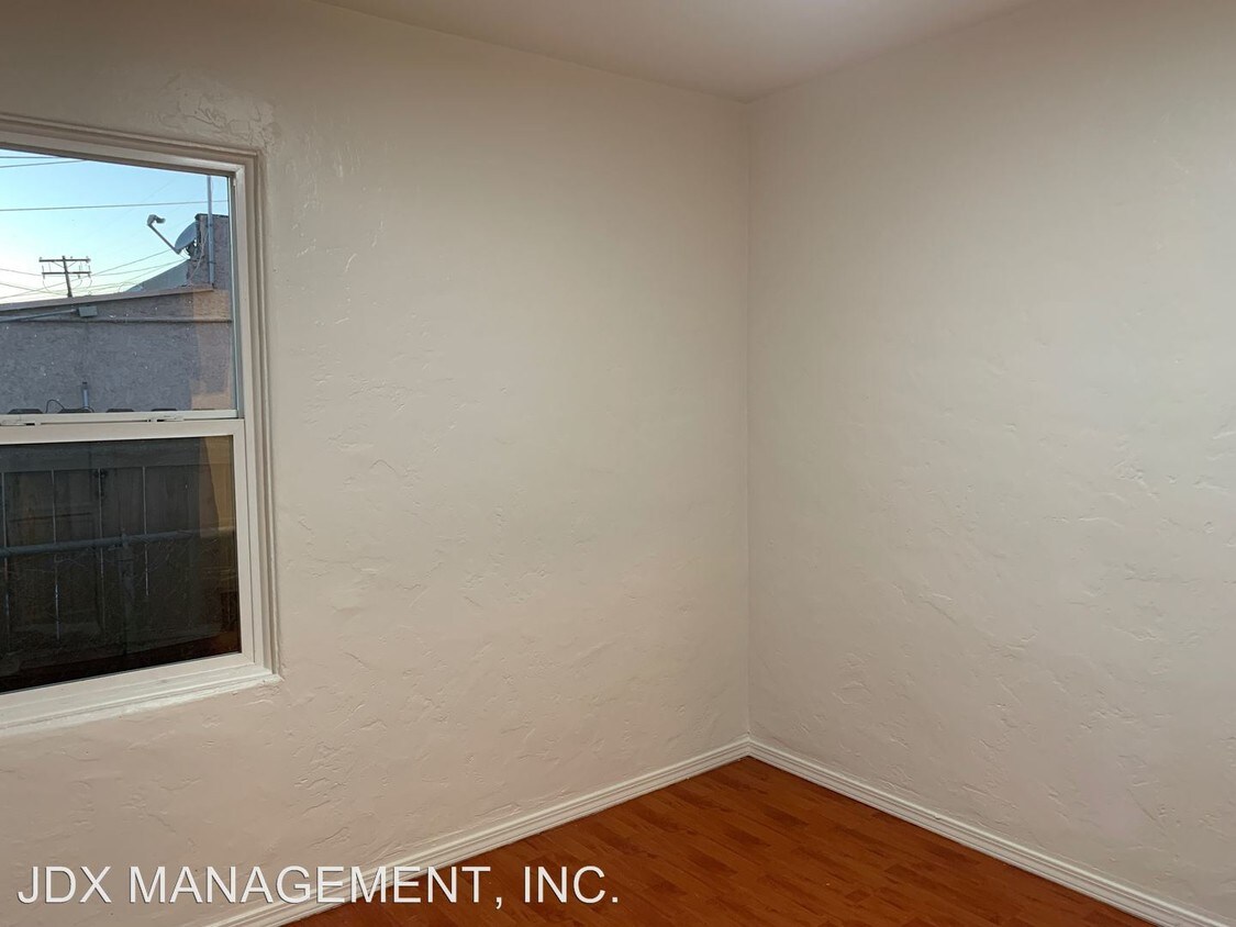 Foto principal - 3080-3088 Webster Ave