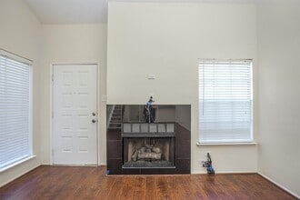 Building Photo - 2611 Grants Lake Blvd