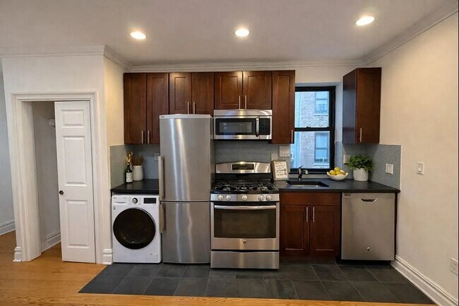 Foto del edificio - 315 Lincoln Pl