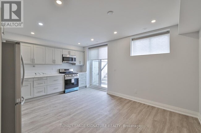 Building Photo - 60 Belvidere Ave