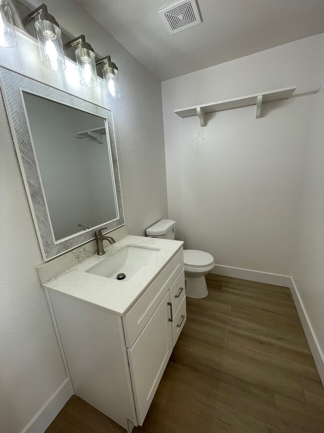 Building Photo - 1436 Marlin Pl