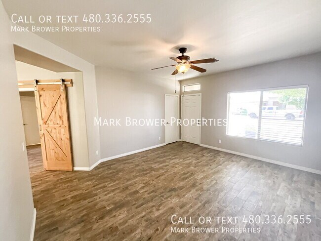 Foto del edificio - 21164 E Roundup Way