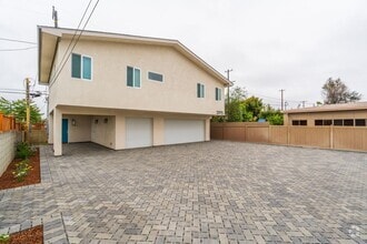 Building Photo - 20915 Dalton Ave
