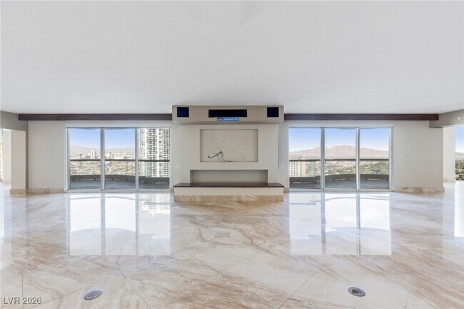 Foto del edificio - 2777 Paradise Rd