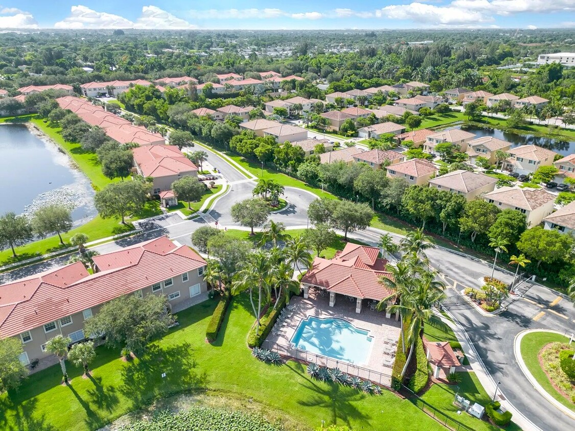 Foto del edificio - 4706 Cohune Palm Ct