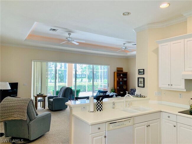 Foto del edificio - 3910 Jasmine Lake Circle