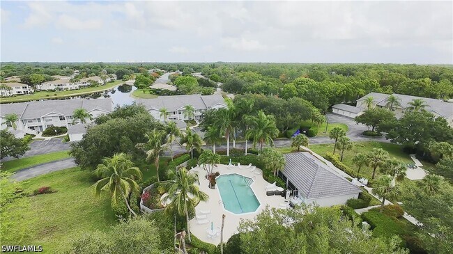 Foto del edificio - 25727 Lake Amelia Way