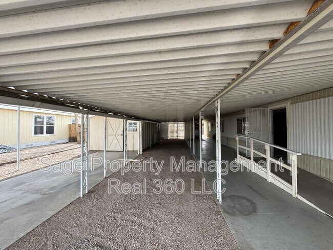 Foto del edificio - 7635 E Golf Ave