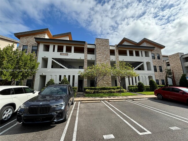 Building Photo - 7831 NW 104th Ave