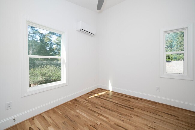 Foto del edificio - 138 Faircloth St