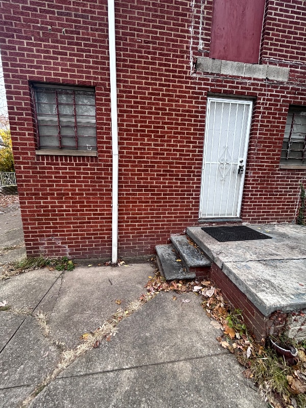 Photo - 14016 Glenside Rd Apartment