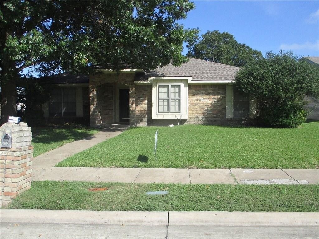 1205 Columbine Dr, Garland, TX 75043 House Rental in Garland, TX