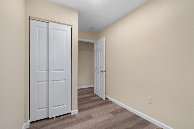 Building Photo - 1230 Gridley
