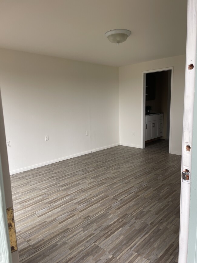 Building Photo - 4276 Orchard Dr