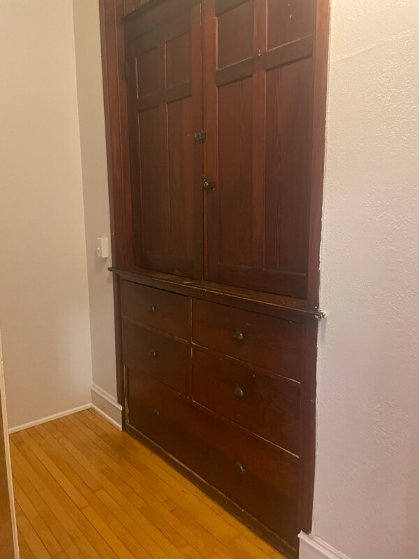 Foto del edificio - 317 1/2 N 4th Ave W