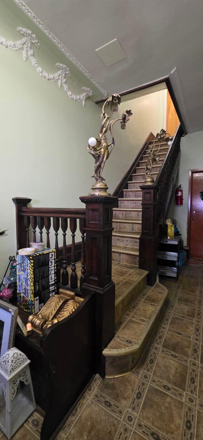 Foto del edificio - 1715 Palisade Ave