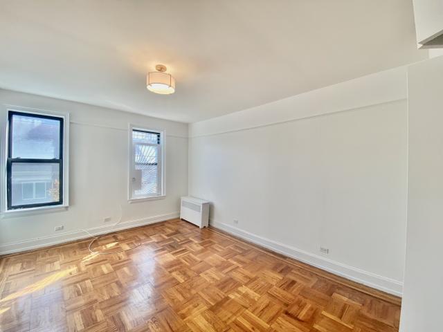 Building Photo - 2 bedroom in New York NY 10034