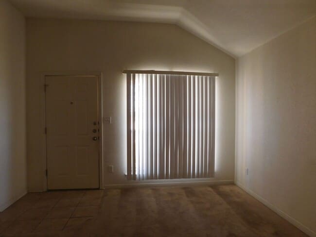 Building Photo - 4405 Thunder Creek Dr