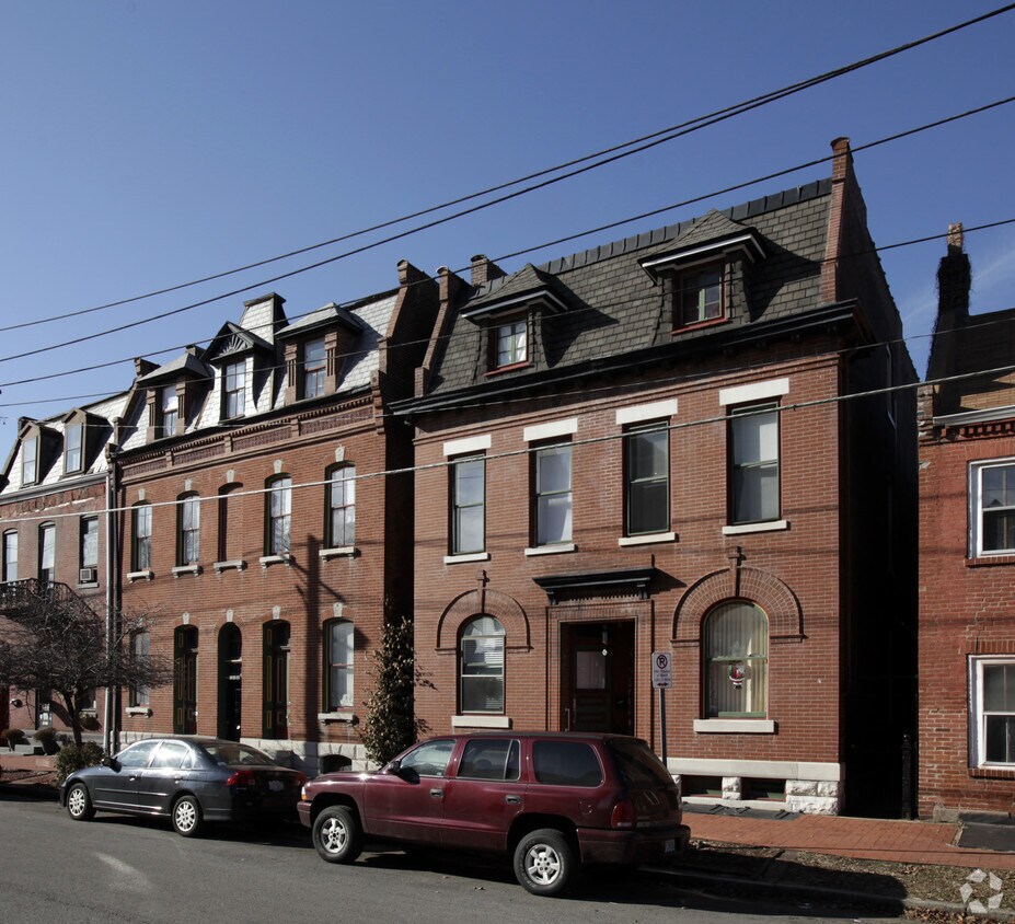Building Photo - 1809-1815 S 9th St
