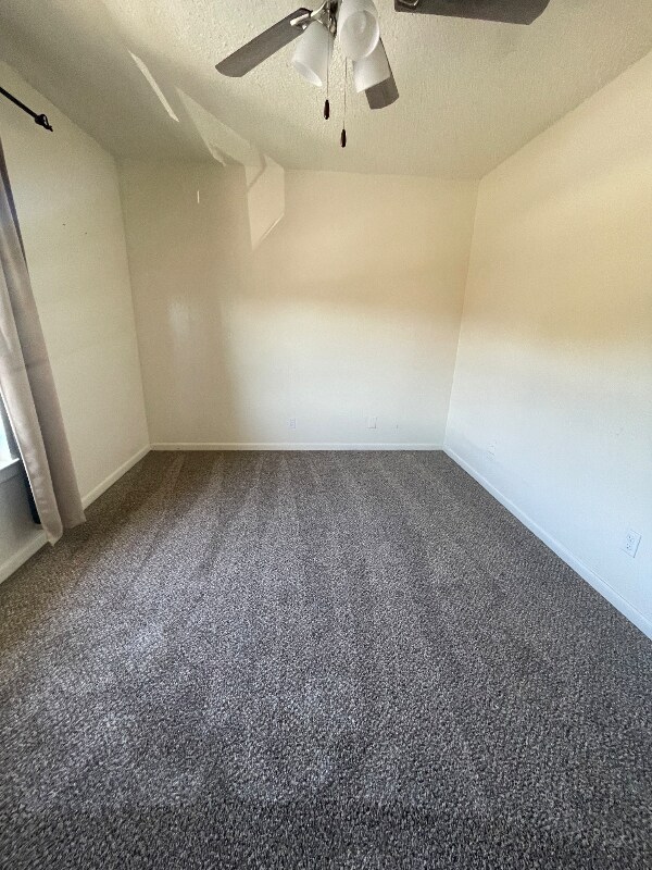 Foto del edificio - 1702 Kirk Ave