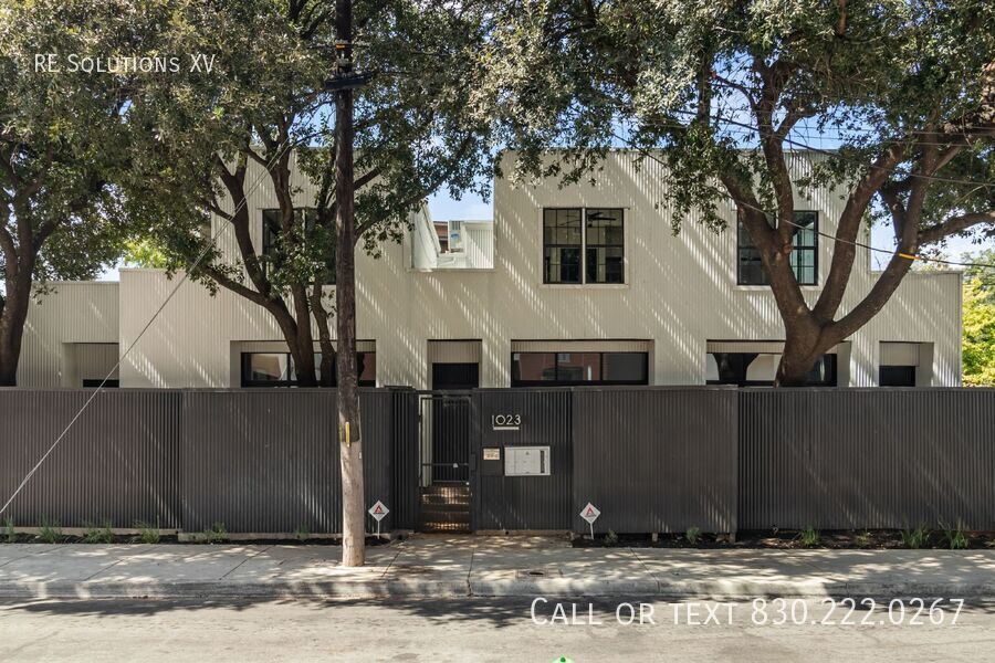Photo - 1023 Avenue B #1-