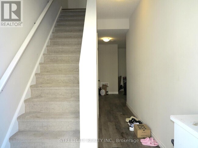 Building Photo - 435 Callaway Rd