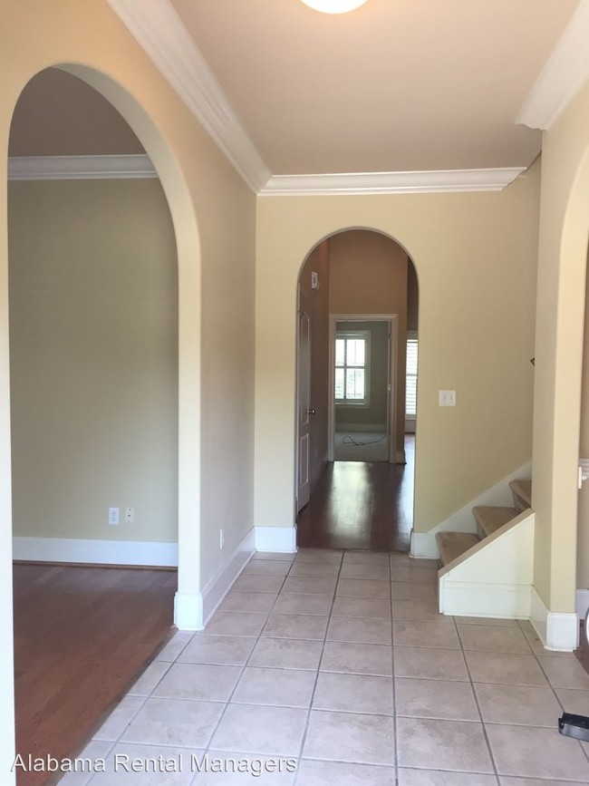 Building Photo - 5 br, 3 bath House - 1053 Belvedere Cove