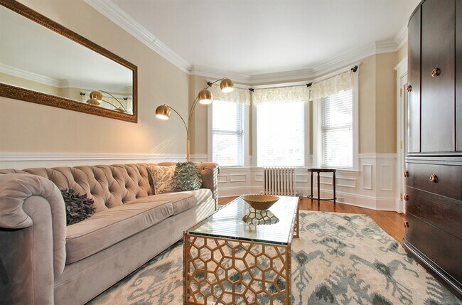 Foto del edificio - 1029 Cleveland St