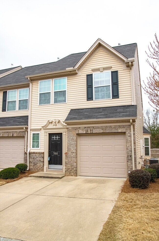 Foto del edificio - 344 Juniper Bend Cir