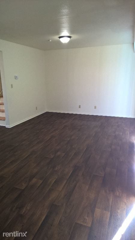 Building Photo - 8337 O'Conner Cres