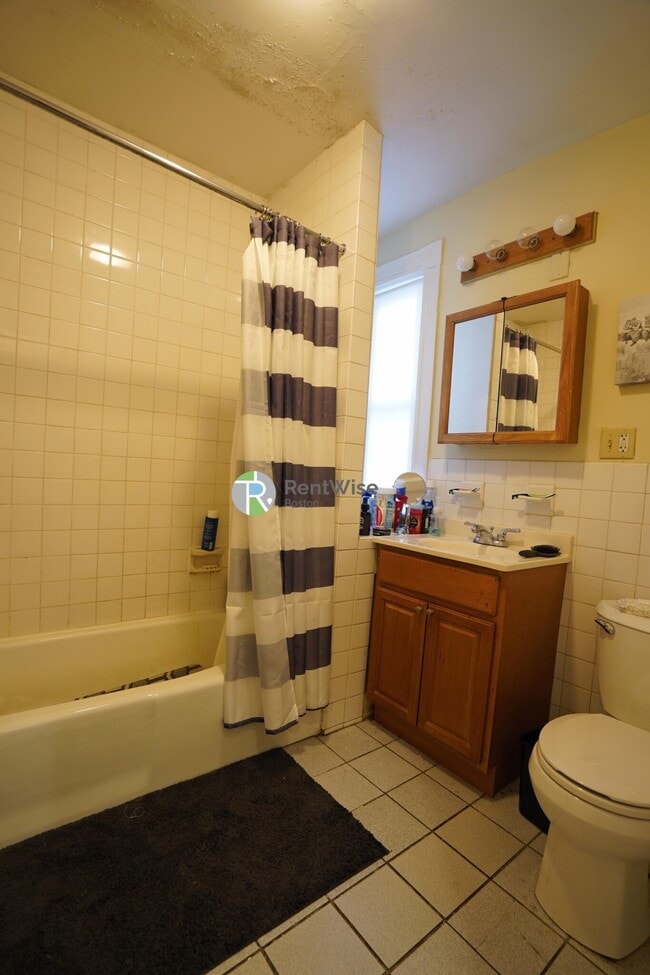 Foto del edificio - 795 Columbia Rd