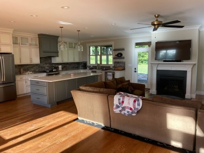 Foto del edificio - New Construction home on beautiful site near Melton Hill Lake.  Minutes from Farragut