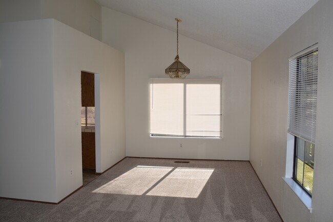 Foto del edificio - 232 Agate Way